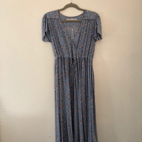 ✨Christy Dawn Dawn dress, powder blue floral✨ - Picture 2 of 8